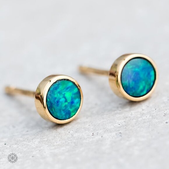 Minimalist Round Australian Doublet Opal Stud Earrings 18k Yellow Gold - Picture 7 of 8